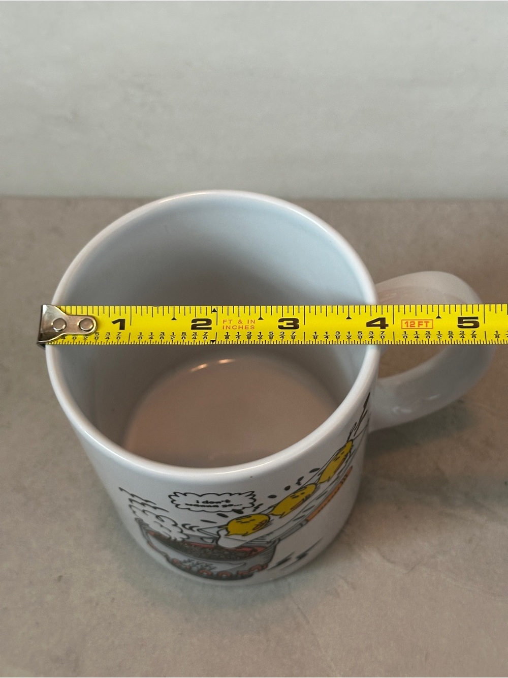 Sanrio Gudetama The Lazy Egg "I Don't Wanna Go" 20 oz Coffee Mug New - Picture 5 of 5
